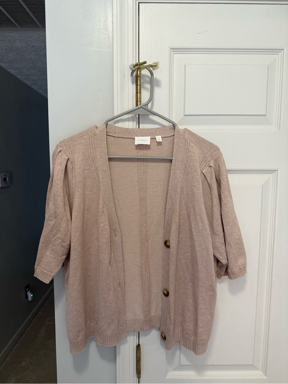 XL Cyrus brown Short-Sleeve Button Cardigan Cyrus XL tan/brown